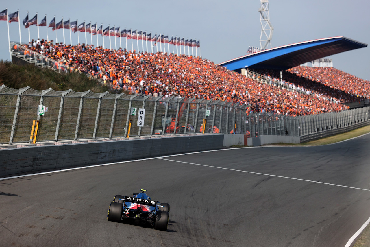 GP OLANDA, Esteban Ocon (FRA), Alpine F1 Team 
03.09.2021. Formula 1 World Championship, Rd 13, Dutch Grand Prix, Zandvoort, Netherlands, Practice Day.
- www.xpbimages.com, EMail: requests@xpbimages.com ¬© Copyright: Charniaux / XPB Images