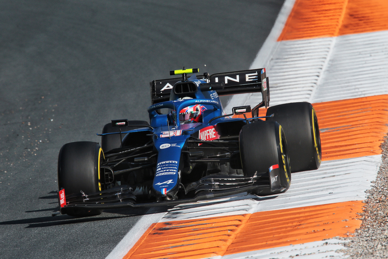 GP OLANDA, Esteban Ocon (FRA) Alpine F1 Team A521.
03.09.2021. Formula 1 World Championship, Rd 13, Dutch Grand Prix, Zandvoort, Netherlands, Practice Day.
- www.xpbimages.com, EMail: requests@xpbimages.com © Copyright: XPB Images