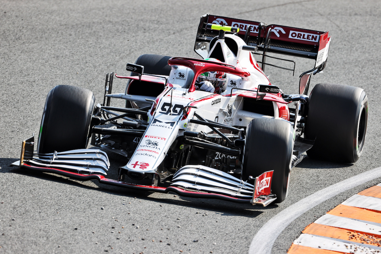 GP OLANDA, Antonio Giovinazzi (ITA) Alfa Romeo Racing C41.
03.09.2021. Formula 1 World Championship, Rd 13, Dutch Grand Prix, Zandvoort, Netherlands, Practice Day.
- www.xpbimages.com, EMail: requests@xpbimages.com © Copyright: Charniaux / XPB Images