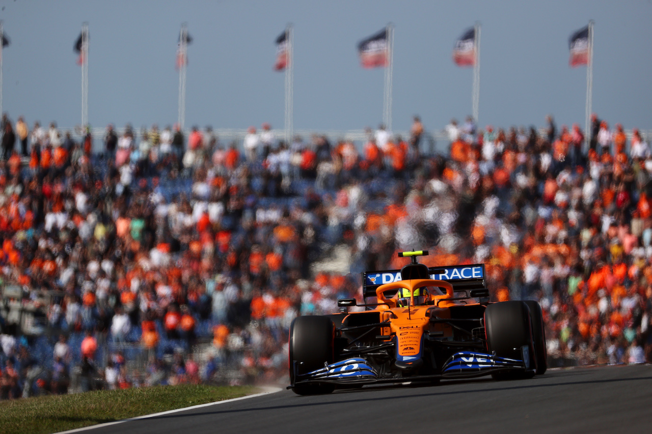 GP OLANDA, Lando Norris (GBR) McLaren MCL35M.
03.09.2021. Formula 1 World Championship, Rd 13, Dutch Grand Prix, Zandvoort, Netherlands, Practice Day.
- www.xpbimages.com, EMail: requests@xpbimages.com © Copyright: Batchelor / XPB Images
