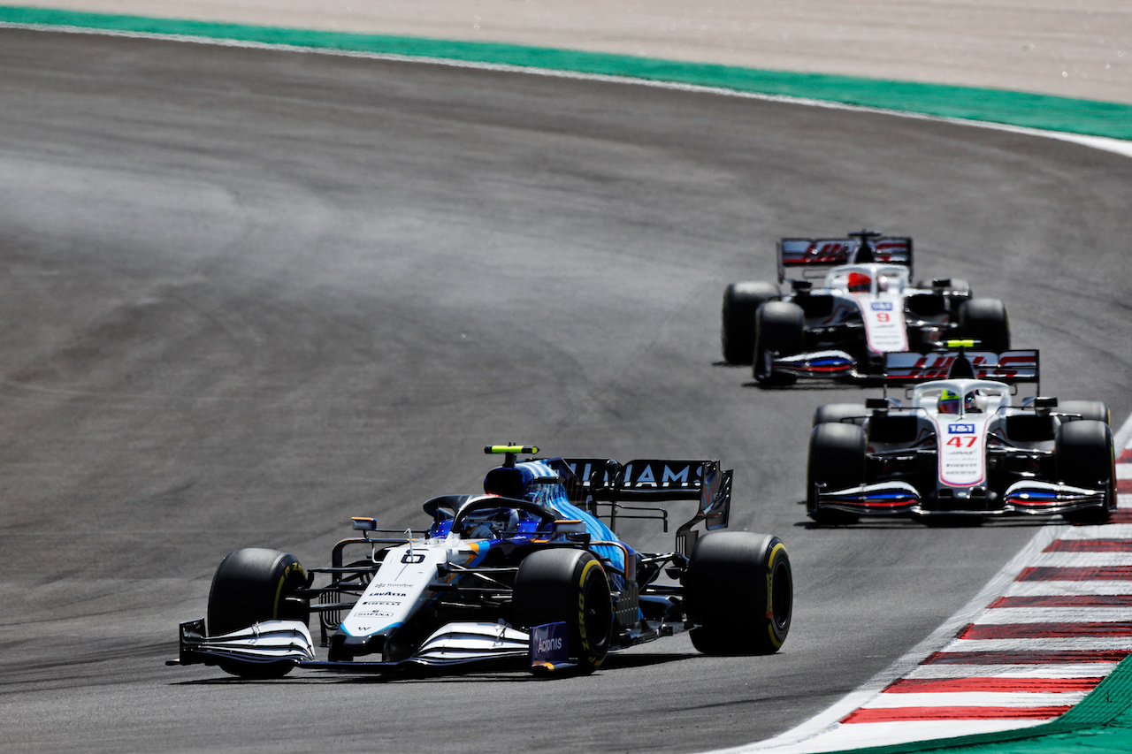 GP PORTOGALLO, Nicholas Latifi (CDN) Williams Racing FW43B.
02.05.2021. Formula 1 World Championship, Rd 3, Portuguese Grand Prix, Portimao, Portugal, Gara Day.
 - www.xpbimages.com, EMail: requests@xpbimages.com © Copyright: Staley / XPB Images