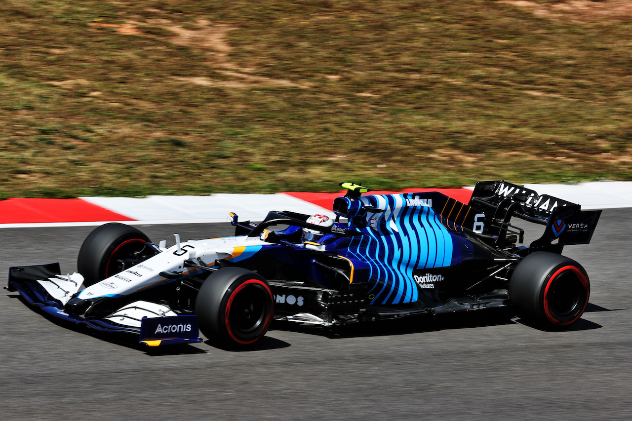 GP PORTOGALLO, Nicholas Latifi (CDN) Williams Racing FW43B.
01.05.2021. Formula 1 World Championship, Rd 3, Portuguese Grand Prix, Portimao, Portugal, Qualifiche Day.
- www.xpbimages.com, EMail: requests@xpbimages.com © Copyright: Batchelor / XPB Images