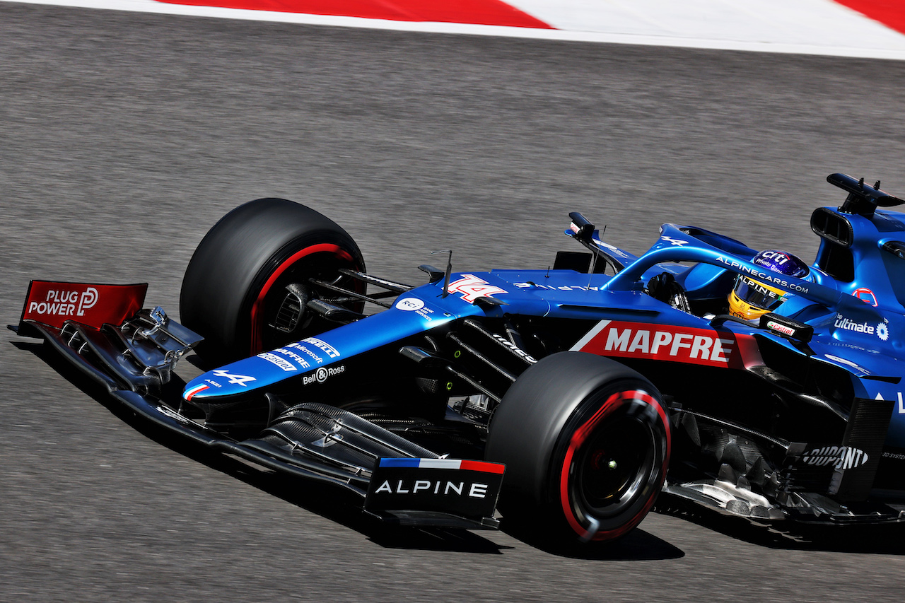 GP PORTOGALLO, Fernando Alonso (ESP) Alpine F1 Team A521.
01.05.2021. Formula 1 World Championship, Rd 3, Portuguese Grand Prix, Portimao, Portugal, Qualifiche Day.
- www.xpbimages.com, EMail: requests@xpbimages.com © Copyright: Batchelor / XPB Images