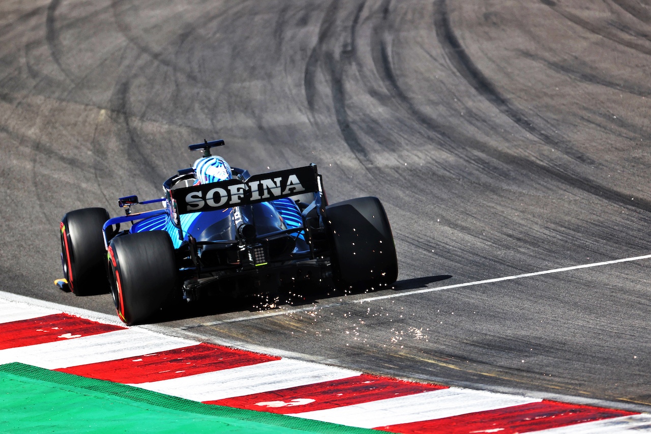 GP PORTOGALLO, George Russell (GBR) Williams Racing FW43B.
01.05.2021. Formula 1 World Championship, Rd 3, Portuguese Grand Prix, Portimao, Portugal, Qualifiche Day.
- www.xpbimages.com, EMail: requests@xpbimages.com © Copyright: Batchelor / XPB Images