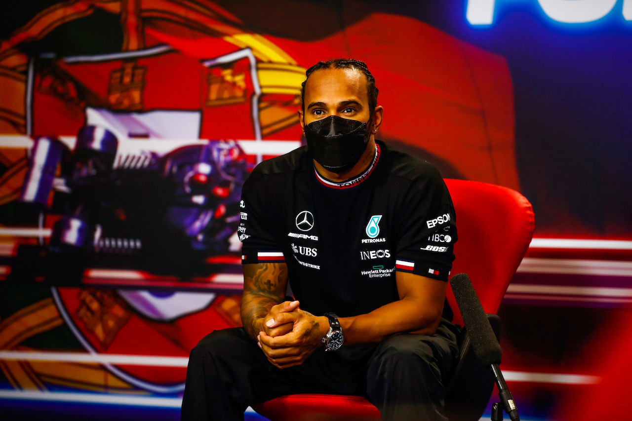 GP PORTOGALLO, Lewis Hamilton (GBR) Mercedes AMG F1 in the post qualifying FIA Press Conference.
01.05.2021. Formula 1 World Championship, Rd 3, Portuguese Grand Prix, Portimao, Portugal, Qualifiche Day.
- www.xpbimages.com, EMail: requests@xpbimages.com © Copyright: FIA Pool Image for Editorial Use Only