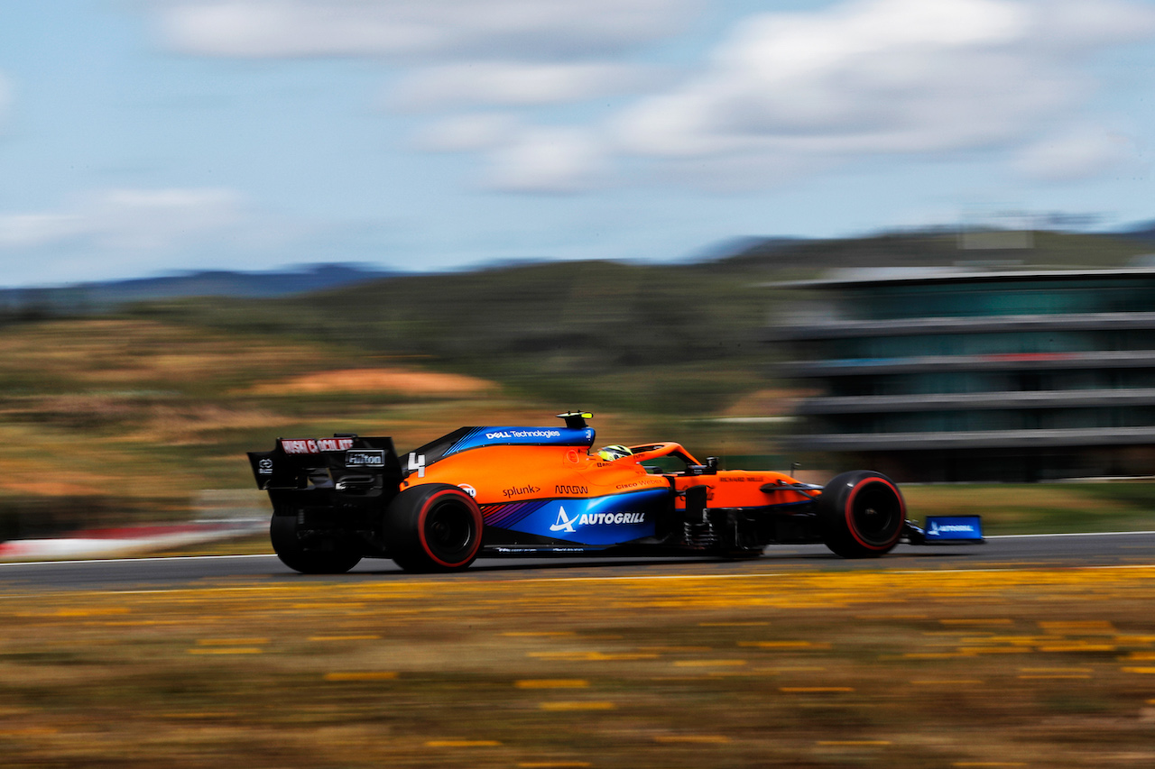 GP PORTOGALLO, Lando Norris (GBR) McLaren MCL35M.
01.05.2021. Formula 1 World Championship, Rd 3, Portuguese Grand Prix, Portimao, Portugal, Qualifiche Day.
 - www.xpbimages.com, EMail: requests@xpbimages.com © Copyright: Staley / XPB Images