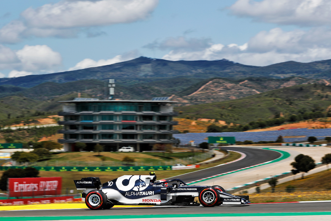 GP PORTOGALLO, Pierre Gasly (FRA) AlphaTauri AT02.
01.05.2021. Formula 1 World Championship, Rd 3, Portuguese Grand Prix, Portimao, Portugal, Qualifiche Day.
 - www.xpbimages.com, EMail: requests@xpbimages.com © Copyright: Staley / XPB Images