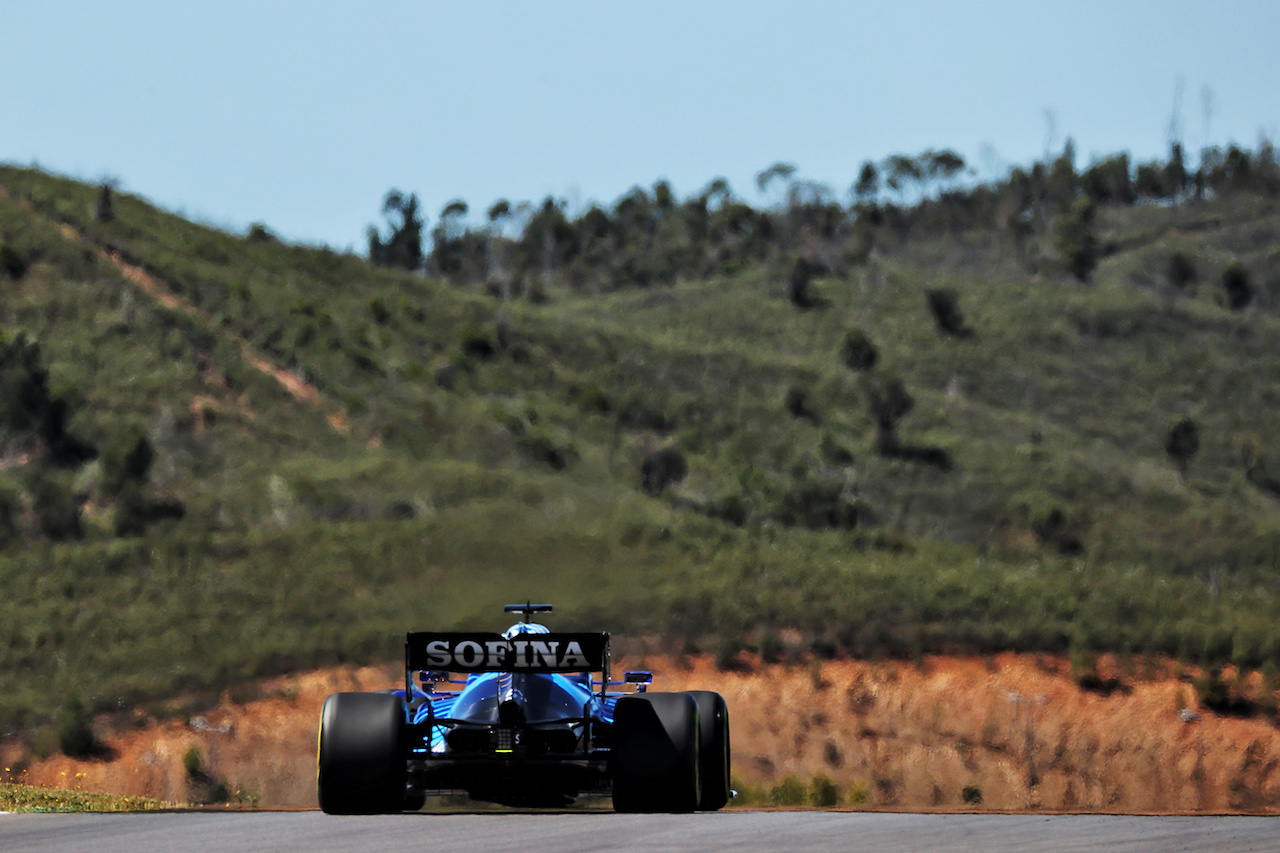 GP PORTOGALLO, George Russell (GBR) Williams Racing FW43B.
30.04.2021. Formula 1 World Championship, Rd 3, Portuguese Grand Prix, Portimao, Portugal, Practice Day.
- www.xpbimages.com, EMail: requests@xpbimages.com © Copyright: Batchelor / XPB Images