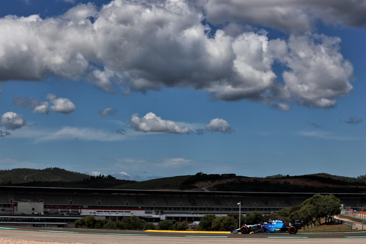 GP PORTOGALLO, Nicholas Latifi (CDN) Williams Racing FW43B.
30.04.2021. Formula 1 World Championship, Rd 3, Portuguese Grand Prix, Portimao, Portugal, Practice Day.
- www.xpbimages.com, EMail: requests@xpbimages.com © Copyright: Batchelor / XPB Images