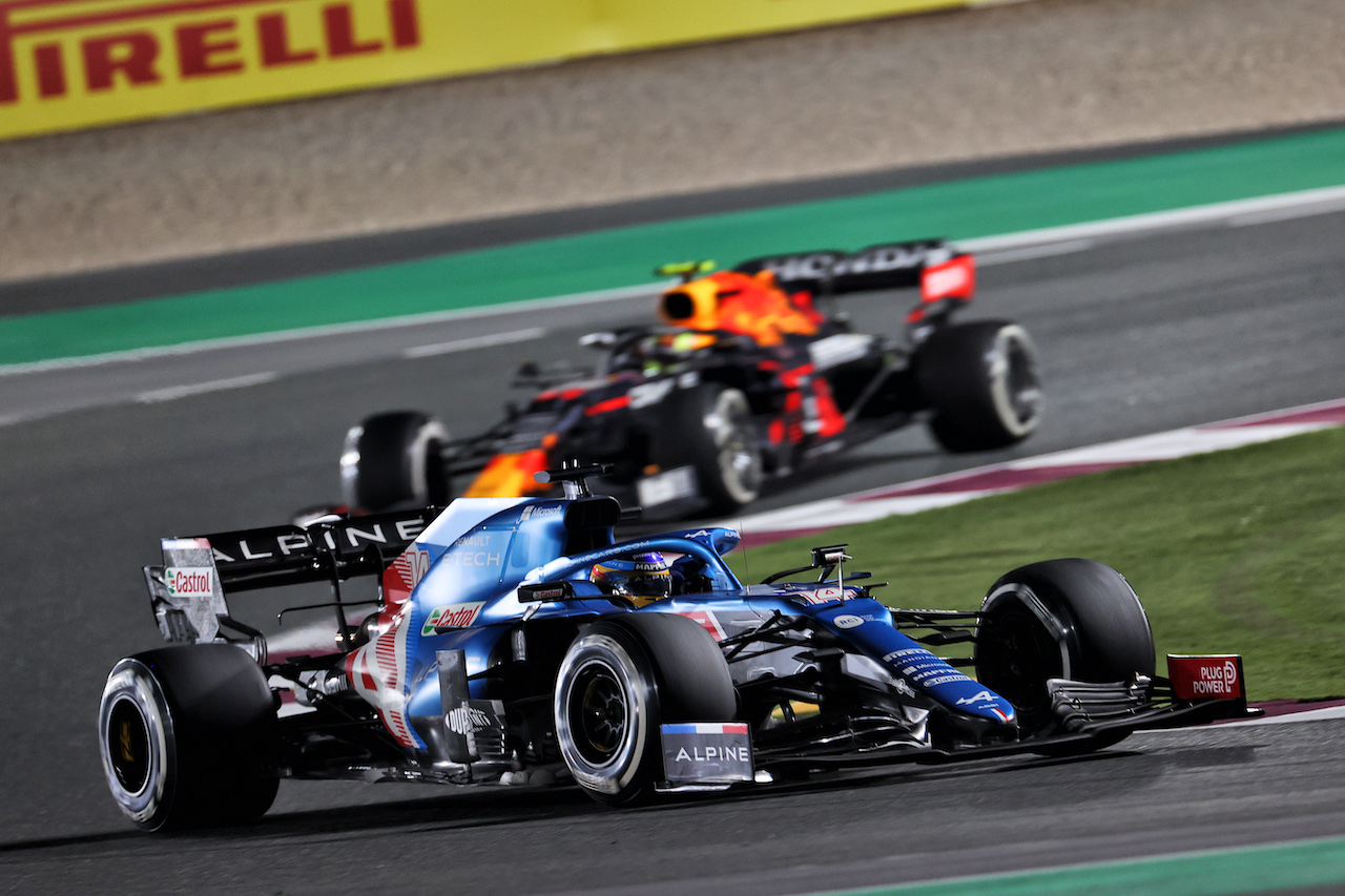 GP QATAR, Fernando Alonso (ESP) Alpine F1 Team A521.
21.11.2021. Formula 1 World Championship, Rd 20, Qatar Grand Prix, Doha, Qatar, Gara Day.
- www.xpbimages.com, EMail: requests@xpbimages.com © Copyright: Batchelor / XPB Images