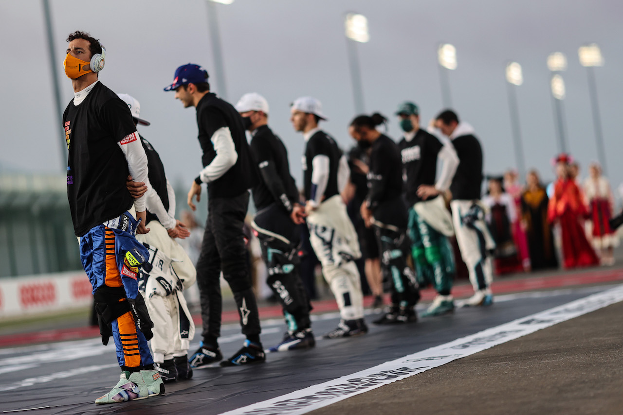 GP QATAR, Daniel Ricciardo (AUS) McLaren on the grid.
21.11.2021. Formula 1 World Championship, Rd 20, Qatar Grand Prix, Doha, Qatar, Gara Day.
- www.xpbimages.com, EMail: requests@xpbimages.com © Copyright: Charniaux / XPB Images