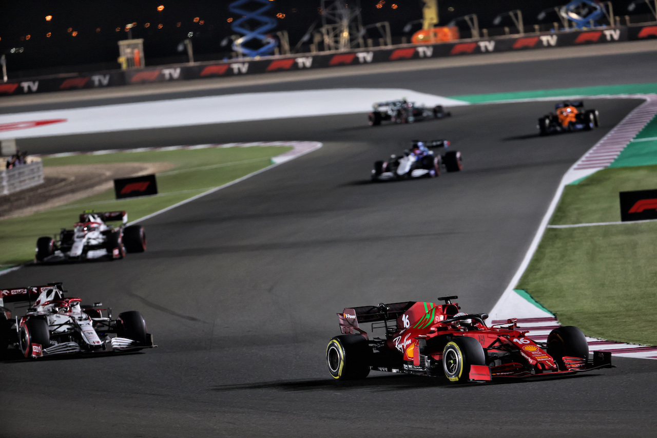 GP QATAR, Charles Leclerc (MON) Ferrari SF-21.
21.11.2021. Formula 1 World Championship, Rd 20, Qatar Grand Prix, Doha, Qatar, Gara Day.
- www.xpbimages.com, EMail: requests@xpbimages.com © Copyright: Batchelor / XPB Images