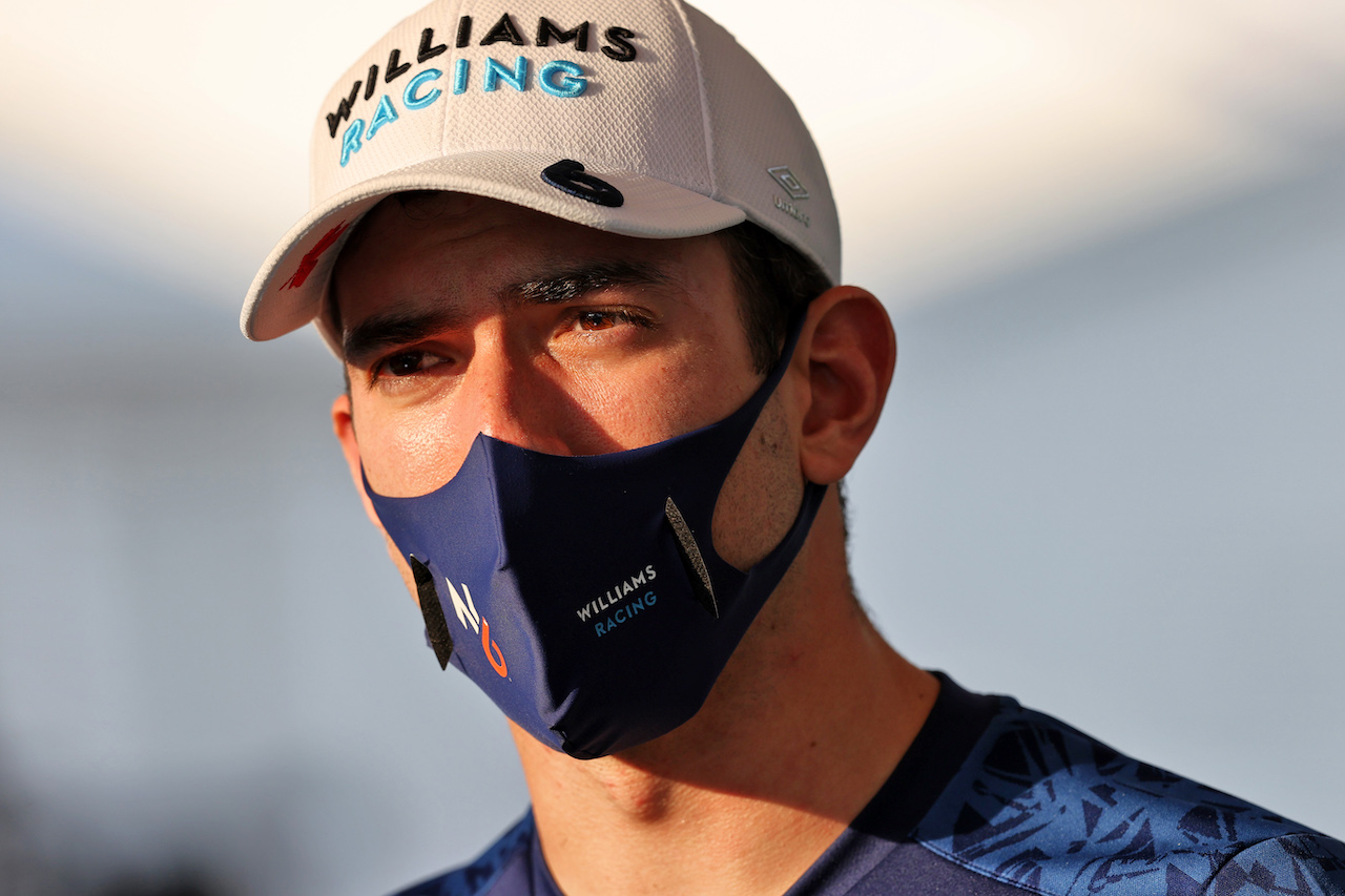 GP QATAR, Nicholas Latifi (CDN) Williams Racing.
18.11.2021. Formula 1 World Championship, Rd 20, Qatar Grand Prix, Doha, Qatar, Preparation Day.
- www.xpbimages.com, EMail: requests@xpbimages.com © Copyright: Moy / XPB Images