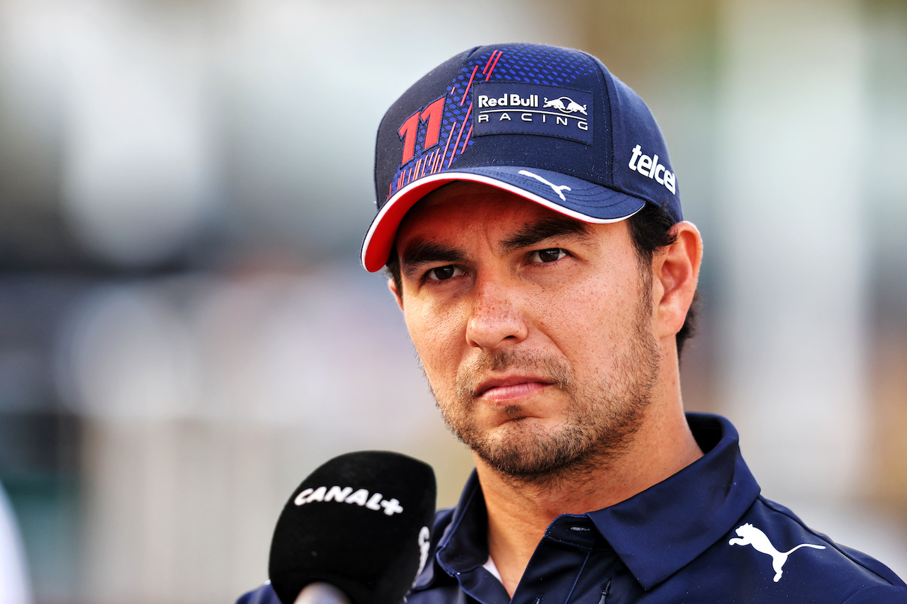 GP QATAR, Sergio Perez (MEX) Red Bull Racing.
18.11.2021. Formula 1 World Championship, Rd 20, Qatar Grand Prix, Doha, Qatar, Preparation Day.
- www.xpbimages.com, EMail: requests@xpbimages.com © Copyright: Moy / XPB Images