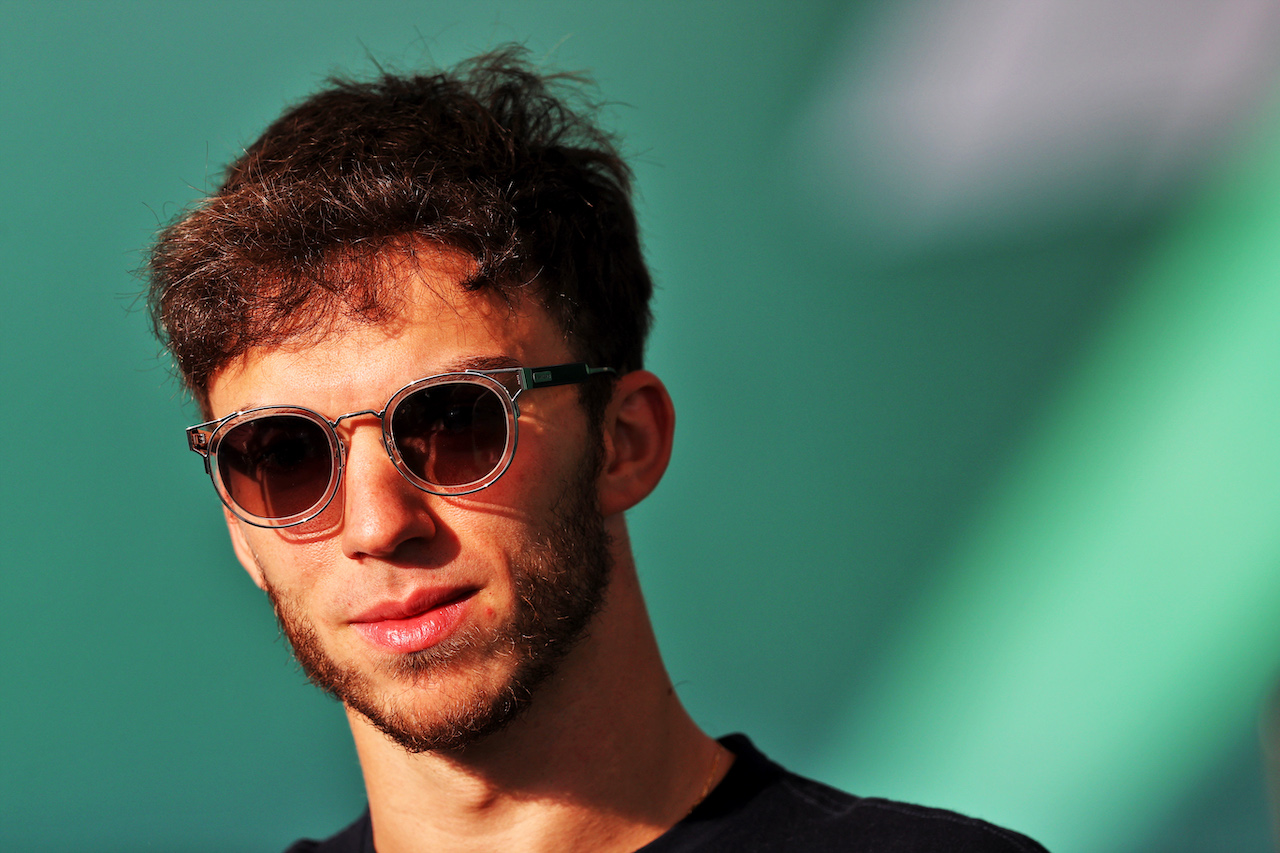 GP QATAR, Pierre Gasly (FRA) AlphaTauri.
18.11.2021. Formula 1 World Championship, Rd 20, Qatar Grand Prix, Doha, Qatar, Preparation Day.
- www.xpbimages.com, EMail: requests@xpbimages.com © Copyright: Moy / XPB Images