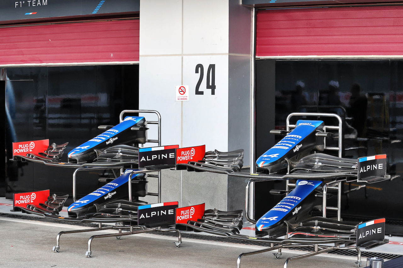 GP QATAR, Alpine F1 Team A521 front wings.
18.11.2021. Formula 1 World Championship, Rd 20, Qatar Grand Prix, Doha, Qatar, Preparation Day.
- www.xpbimages.com, EMail: requests@xpbimages.com © Copyright: Batchelor / XPB Images