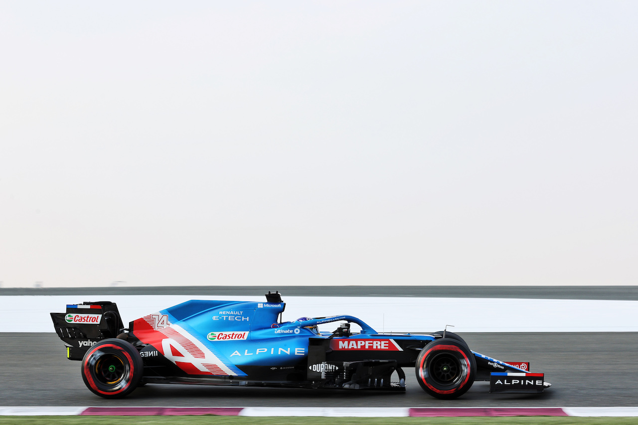 GP QATAR, Fernando Alonso (ESP) Alpine F1 Team A521.
20.11.2021. Formula 1 World Championship, Rd 20, Qatar Grand Prix, Doha, Qatar, Qualifiche Day.
- www.xpbimages.com, EMail: requests@xpbimages.com © Copyright: Batchelor / XPB Images