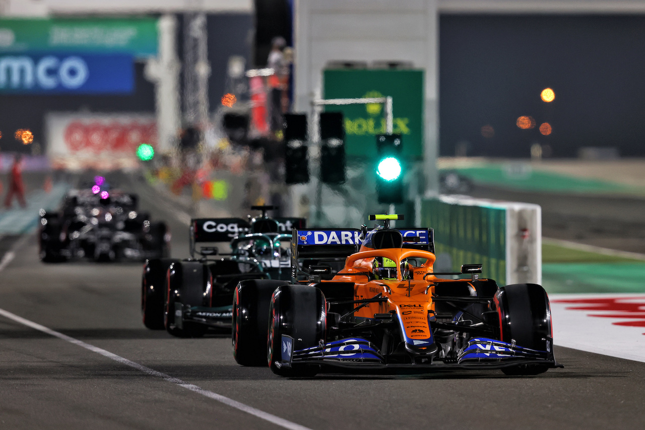 GP QATAR, Lando Norris (GBR) McLaren MCL35M.
20.11.2021. Formula 1 World Championship, Rd 20, Qatar Grand Prix, Doha, Qatar, Qualifiche Day.
- www.xpbimages.com, EMail: requests@xpbimages.com © Copyright: Moy / XPB Images