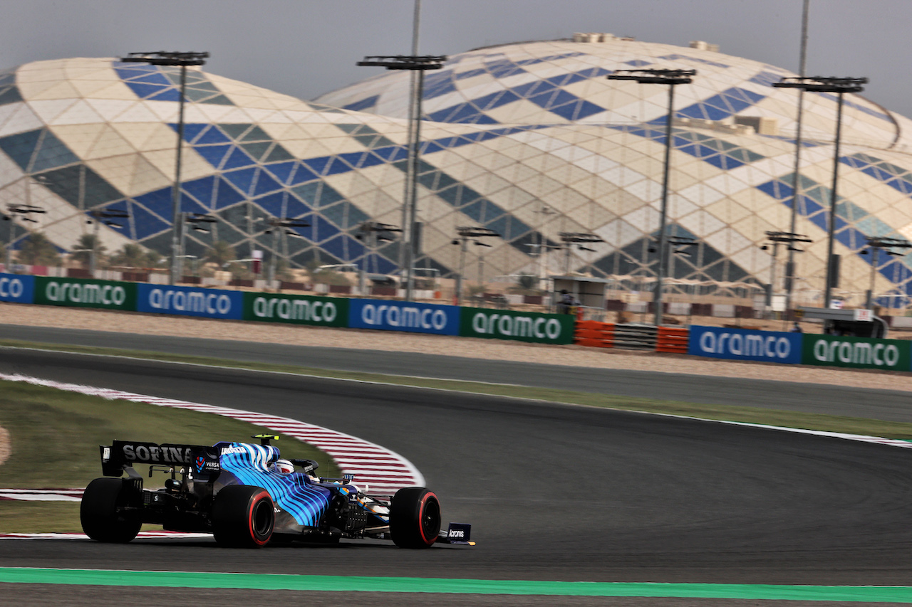 GP QATAR, Nicholas Latifi (CDN) Williams Racing FW43B.
19.11.2021 Formula 1 World Championship, Rd 20, Qatar Grand Prix, Doha, Qatar, Practice Day.
- www.xpbimages.com, EMail: requests@xpbimages.com © Copyright: Batchelor / XPB Images