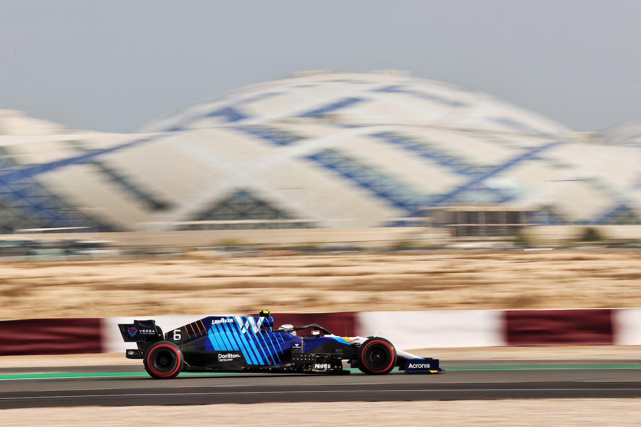 GP QATAR, Nicholas Latifi (CDN) Williams Racing FW43B.
19.11.2021 Formula 1 World Championship, Rd 20, Qatar Grand Prix, Doha, Qatar, Practice Day.
- www.xpbimages.com, EMail: requests@xpbimages.com © Copyright: Charniaux / XPB Images