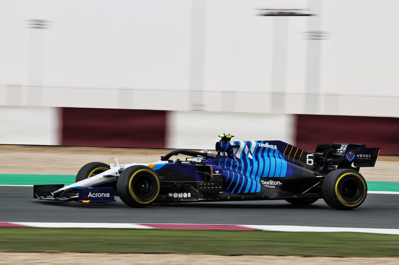 GP QATAR, Nicholas Latifi (CDN) Williams Racing FW43B.
19.11.2021 Formula 1 World Championship, Rd 20, Qatar Grand Prix, Doha, Qatar, Practice Day.
- www.xpbimages.com, EMail: requests@xpbimages.com © Copyright: Moy / XPB Images