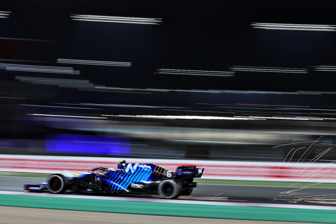 GP QATAR, Nicholas Latifi (CDN) Williams Racing FW43B.
19.11.2021 Formula 1 World Championship, Rd 20, Qatar Grand Prix, Doha, Qatar, Practice Day.
- www.xpbimages.com, EMail: requests@xpbimages.com © Copyright: Moy / XPB Images