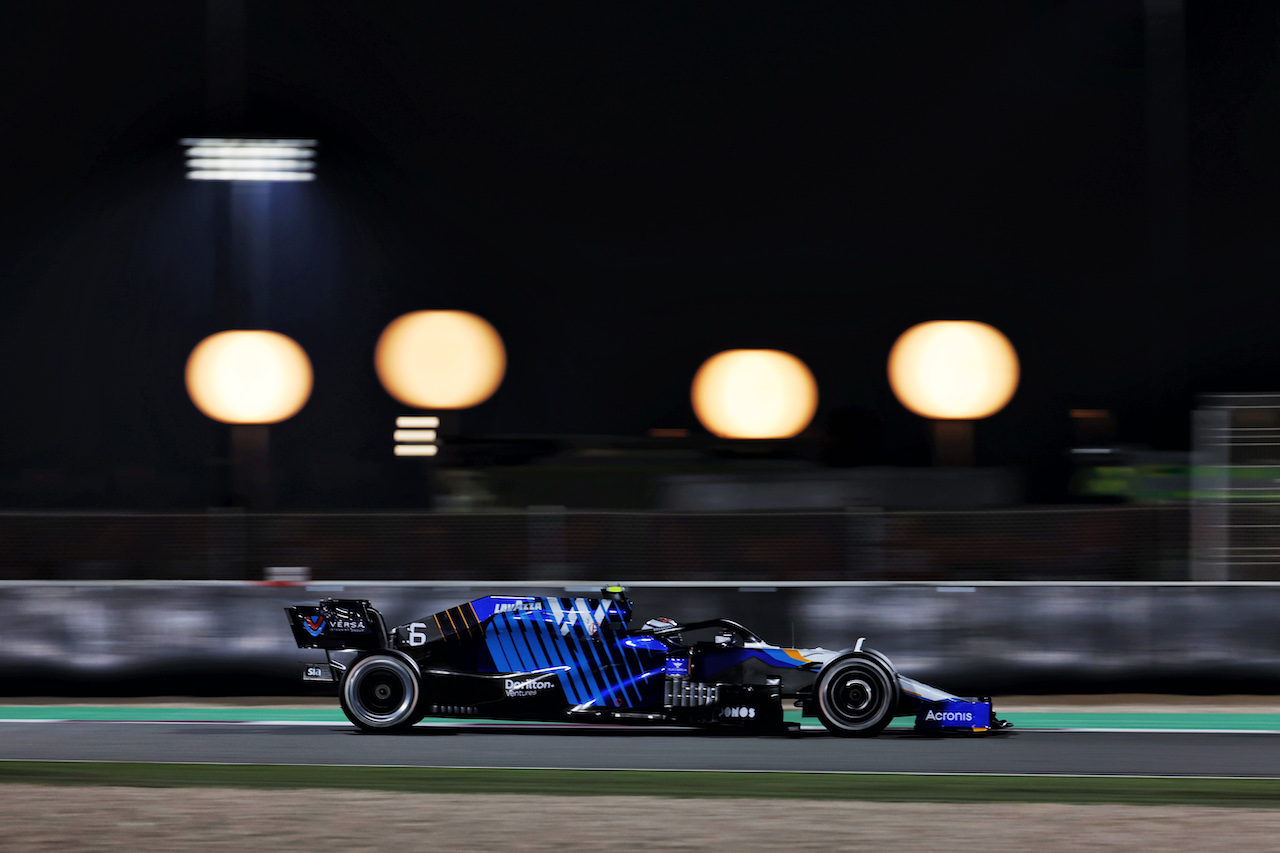 GP QATAR, Nicholas Latifi (CDN) Williams Racing FW43B.
19.11.2021 Formula 1 World Championship, Rd 20, Qatar Grand Prix, Doha, Qatar, Practice Day.
- www.xpbimages.com, EMail: requests@xpbimages.com © Copyright: Batchelor / XPB Images