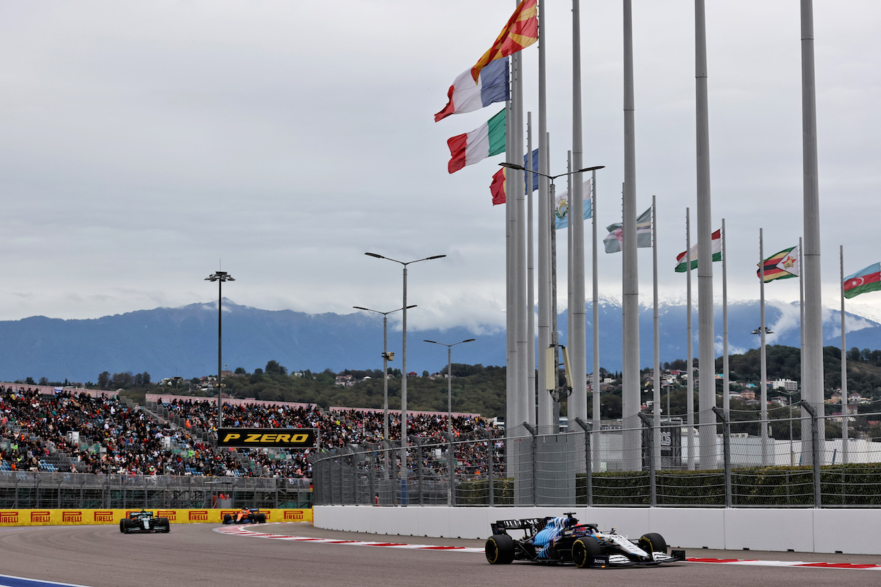 GP RUSSIA, George Russell (GBR) Williams Racing FW43B.
26.09.2021. Formula 1 World Championship, Rd 15, Russian Grand Prix, Sochi Autodrom, Sochi, Russia, Gara Day.
- www.xpbimages.com, EMail: requests@xpbimages.com © Copyright: Batchelor / XPB Images