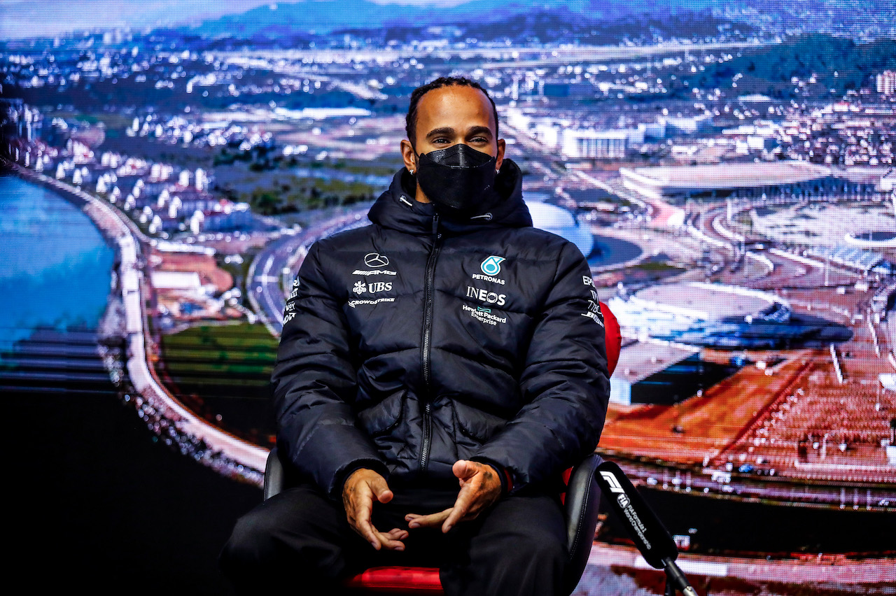 GP RUSSIA, Lewis Hamilton (GBR) Mercedes AMG F1 in the FIA Press Conference.
23.09.2021. Formula 1 World Championship, Rd 15, Russian Grand Prix, Sochi Autodrom, Sochi, Russia, Preparation Day.
- www.xpbimages.com, EMail: requests@xpbimages.com © Copyright: FIA Pool Image for Editorial Use Only