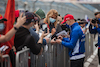 GP RUSSIA, Nikita Mazepin (RUS) Haas F1 Team signs autographs for the fans in the pits.
23.09.2021. Formula 1 World Championship, Rd 15, Russian Grand Prix, Sochi Autodrom, Sochi, Russia, Preparation Day.
- www.xpbimages.com, EMail: requests@xpbimages.com © Copyright: Bearne / XPB Images