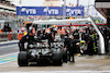 GP RUSSIA, Lewis Hamilton (GBR) Mercedes AMG F1 W12 e Valtteri Bottas (FIN) Mercedes AMG F1 W12 in the pits.
25.09.2021. Formula 1 World Championship, Rd 15, Russian Grand Prix, Sochi Autodrom, Sochi, Russia, Qualifiche Day.
- www.xpbimages.com, EMail: requests@xpbimages.com © Copyright: Batchelor / XPB Images