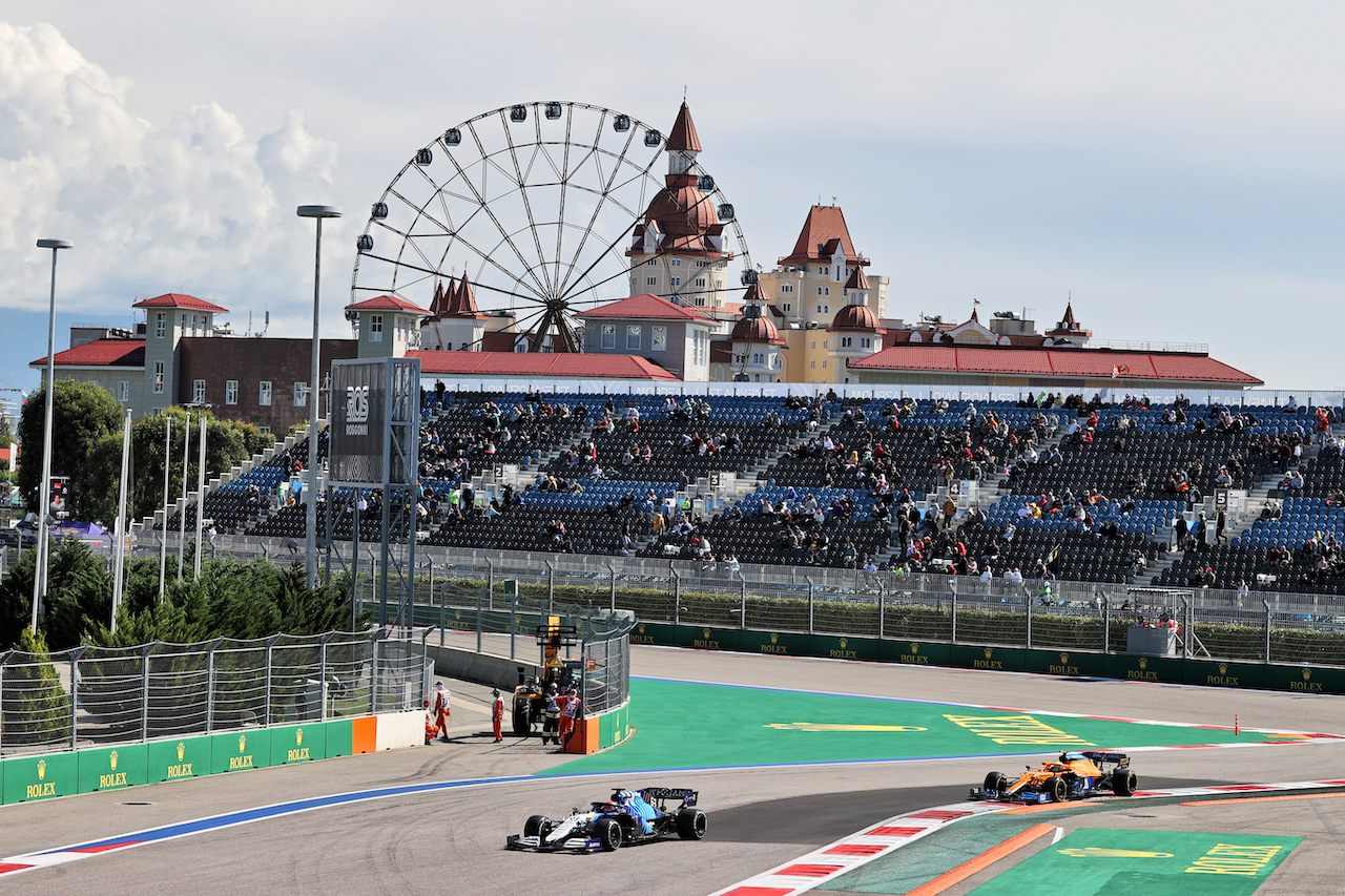 GP RUSSIA, George Russell (GBR) Williams Racing FW43B.
24.09.2021. Formula 1 World Championship, Rd 15, Russian Grand Prix, Sochi Autodrom, Sochi, Russia, Practice Day.
- www.xpbimages.com, EMail: requests@xpbimages.com © Copyright: Moy / XPB Images