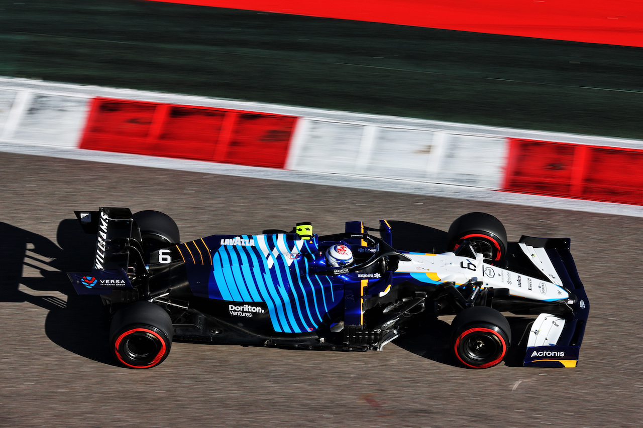 GP RUSSIA, Nicholas Latifi (CDN) Williams Racing FW43B.
24.09.2021. Formula 1 World Championship, Rd 15, Russian Grand Prix, Sochi Autodrom, Sochi, Russia, Practice Day.
- www.xpbimages.com, EMail: requests@xpbimages.com © Copyright: Batchelor / XPB Images