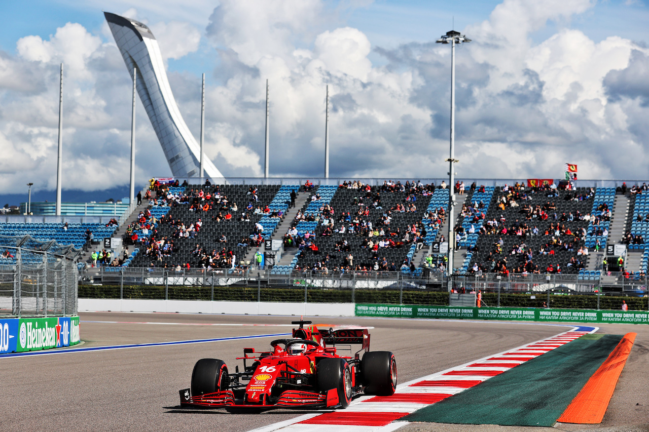 GP RUSSIA, Charles Leclerc (MON) Ferrari SF-21.
24.09.2021. Formula 1 World Championship, Rd 15, Russian Grand Prix, Sochi Autodrom, Sochi, Russia, Practice Day.
- www.xpbimages.com, EMail: requests@xpbimages.com © Copyright: Batchelor / XPB Images