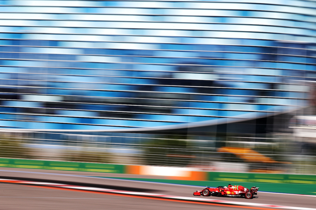 GP RUSSIA, Charles Leclerc (MON) Ferrari SF-21.
24.09.2021. Formula 1 World Championship, Rd 15, Russian Grand Prix, Sochi Autodrom, Sochi, Russia, Practice Day.
- www.xpbimages.com, EMail: requests@xpbimages.com © Copyright: Moy / XPB Images