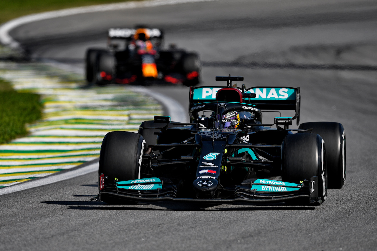 GP SAN PAOLO, Lewis Hamilton (GBR) Mercedes AMG F1 W12.
14.11.2021. Formula 1 World Championship, Rd 19, Brazilian Grand Prix, Sao Paulo, Brazil, Gara Day.
- www.xpbimages.com, EMail: requests@xpbimages.com © Copyright: Carezzevoli / XPB Images