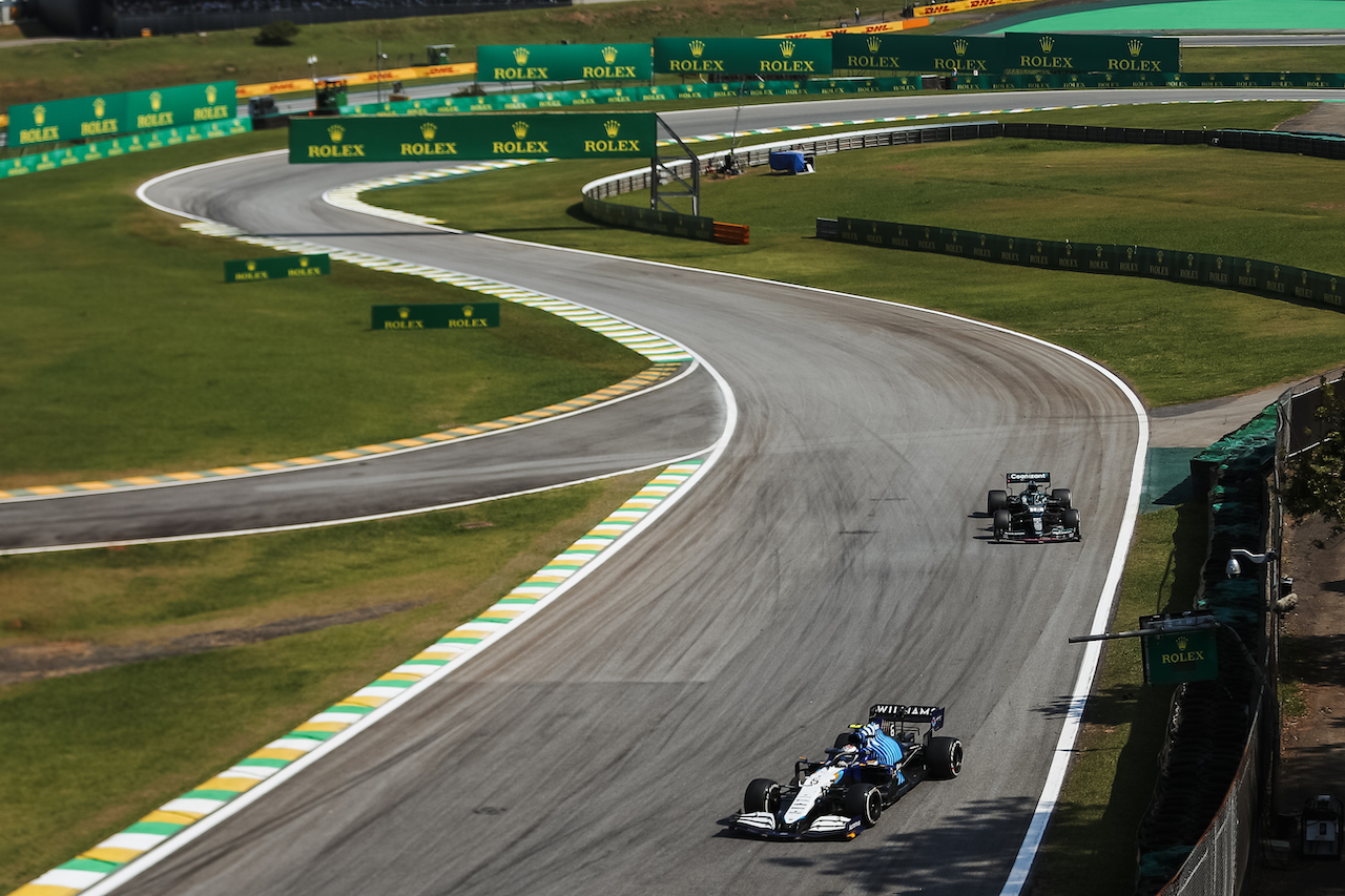 GP SAN PAOLO, Nicholas Latifi (CDN) Williams Racing FW43B.
14.11.2021. Formula 1 World Championship, Rd 19, Brazilian Grand Prix, Sao Paulo, Brazil, Gara Day.
- www.xpbimages.com, EMail: requests@xpbimages.com © Copyright: XPB Images
