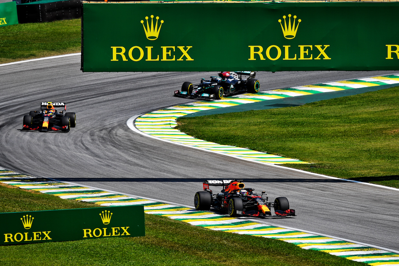 GP SAN PAOLO, Max Verstappen (NLD) Red Bull Racing RB16B.
14.11.2021. Formula 1 World Championship, Rd 19, Brazilian Grand Prix, Sao Paulo, Brazil, Gara Day.
- www.xpbimages.com, EMail: requests@xpbimages.com © Copyright: Carezzevoli / XPB Images