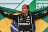GP SAN PAOLO, Gara winner Lewis Hamilton (GBR) Mercedes AMG F1 celebrates on the podium.
14.11.2021. Formula 1 World Championship, Rd 19, Brazilian Grand Prix, Sao Paulo, Brazil, Gara Day.
- www.xpbimages.com, EMail: requests@xpbimages.com © Copyright: Charniaux / XPB Images