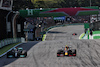 GP SAN PAOLO, (L to R): Lewis Hamilton (GBR) Mercedes AMG F1 W12 e Sergio Perez (MEX) Red Bull Racing RB16B battle for position.
14.11.2021. Formula 1 World Championship, Rd 19, Brazilian Grand Prix, Sao Paulo, Brazil, Gara Day.
- www.xpbimages.com, EMail: requests@xpbimages.com © Copyright: Batchelor / XPB Images