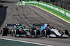GP SAN PAOLO, Lance Stroll (CDN) Aston Martin F1 Team AMR21 e George Russell (GBR) Williams Racing FW43B battle for position.
14.11.2021. Formula 1 World Championship, Rd 19, Brazilian Grand Prix, Sao Paulo, Brazil, Gara Day.
- www.xpbimages.com, EMail: requests@xpbimages.com © Copyright: Batchelor / XPB Images