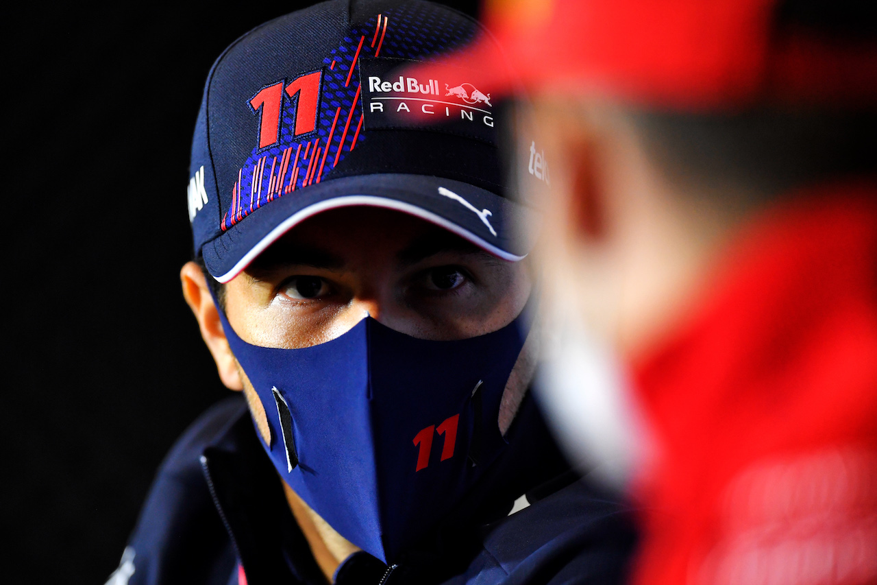 GP SAN PAOLO, Sergio Perez (MEX) Red Bull Racing in the FIA Press Conference.
11.11.2021. Formula 1 World Championship, Rd 19, Brazilian Grand Prix, Sao Paulo, Brazil, Preparation Day.
- www.xpbimages.com, EMail: requests@xpbimages.com © Copyright: Carezzevoli / XPB Images