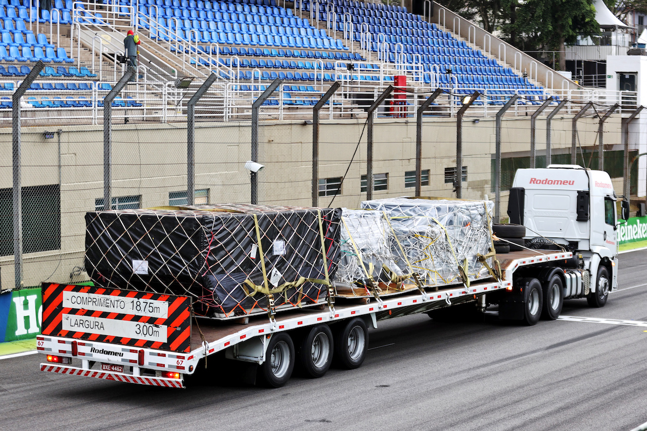 GP SAN PAOLO, Team freight arrives at the circuit.
11.11.2021. Formula 1 World Championship, Rd 19, Brazilian Grand Prix, Sao Paulo, Brazil, Preparation Day.
- www.xpbimages.com, EMail: requests@xpbimages.com © Copyright: Batchelor / XPB Images