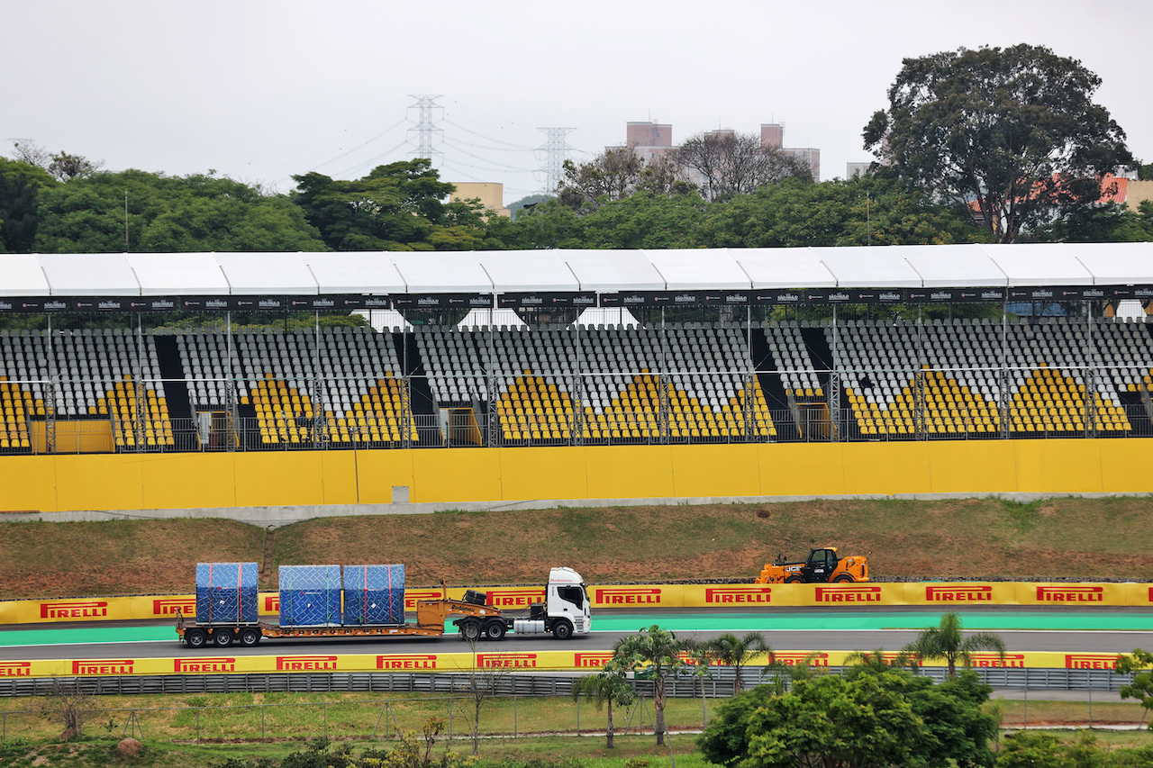 GP SAN PAOLO, Team freight arrives at the circuit.
11.11.2021. Formula 1 World Championship, Rd 19, Brazilian Grand Prix, Sao Paulo, Brazil, Preparation Day.
- www.xpbimages.com, EMail: requests@xpbimages.com © Copyright: Batchelor / XPB Images