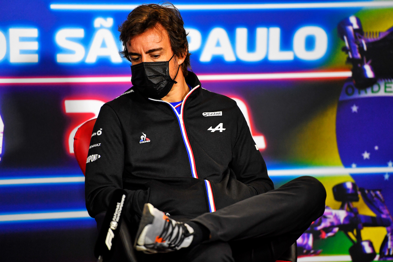 GP SAN PAOLO, Fernando Alonso (ESP) Alpine F1 Team in the FIA Press Conference.
11.11.2021. Formula 1 World Championship, Rd 19, Brazilian Grand Prix, Sao Paulo, Brazil, Preparation Day.
- www.xpbimages.com, EMail: requests@xpbimages.com © Copyright: Carezzevoli / XPB Images