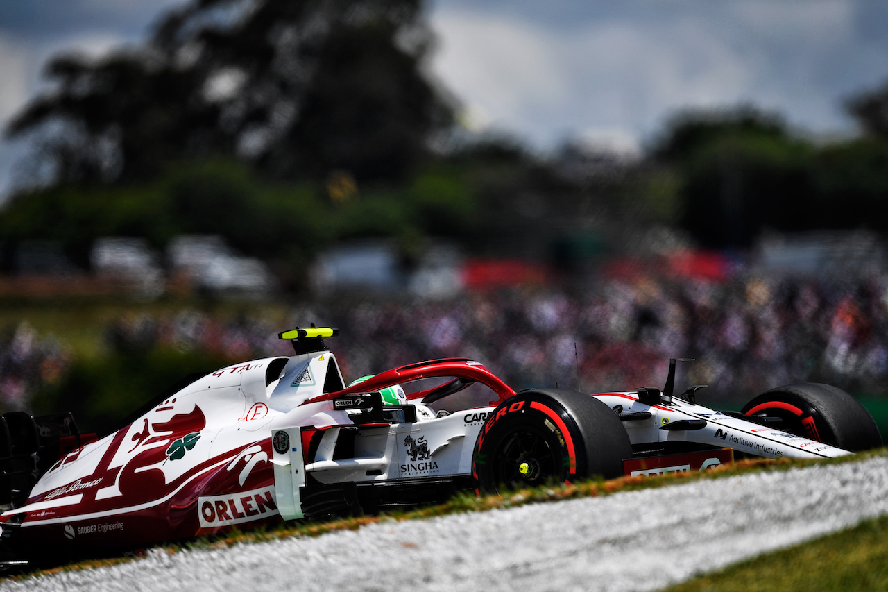 GP SAN PAOLO, Antonio Giovinazzi (ITA) Alfa Romeo Racing C41.
13.11.2021. Formula 1 World Championship, Rd 19, Brazilian Grand Prix, Sao Paulo, Brazil, Sprint Gara Day.
- www.xpbimages.com, EMail: requests@xpbimages.com © Copyright: Carezzevoli / XPB Images