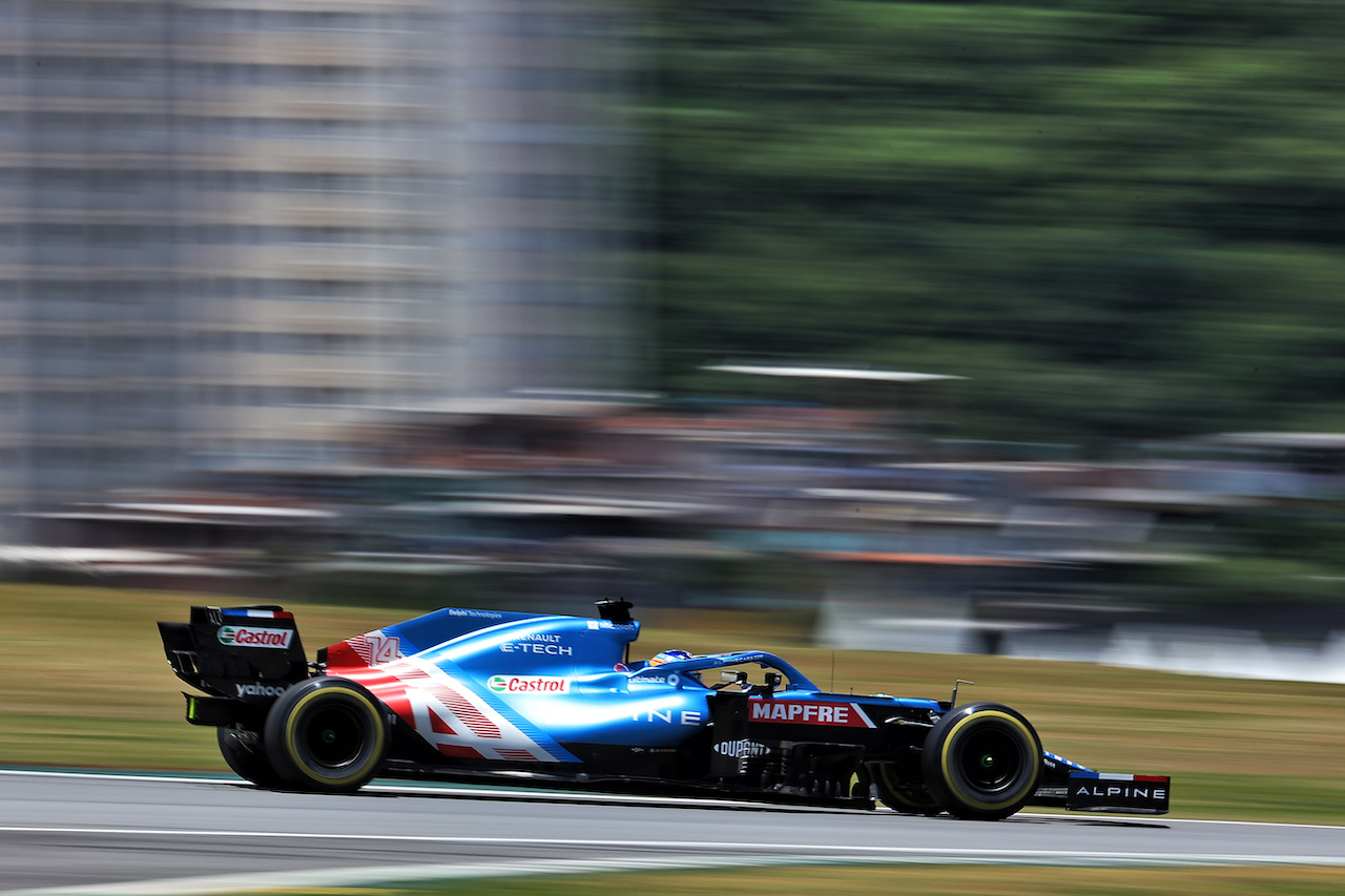 GP SAN PAOLO, Fernando Alonso (ESP) Alpine F1 Team A521.
13.11.2021. Formula 1 World Championship, Rd 19, Brazilian Grand Prix, Sao Paulo, Brazil, Sprint Gara Day.
- www.xpbimages.com, EMail: requests@xpbimages.com © Copyright: Batchelor / XPB Images