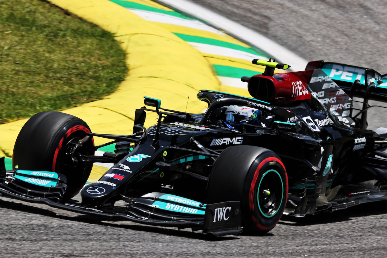 GP SAN PAOLO, Valtteri Bottas (FIN) Mercedes AMG F1 W12.
13.11.2021. Formula 1 World Championship, Rd 19, Brazilian Grand Prix, Sao Paulo, Brazil, Sprint Gara Day.
- www.xpbimages.com, EMail: requests@xpbimages.com © Copyright: Batchelor / XPB Images