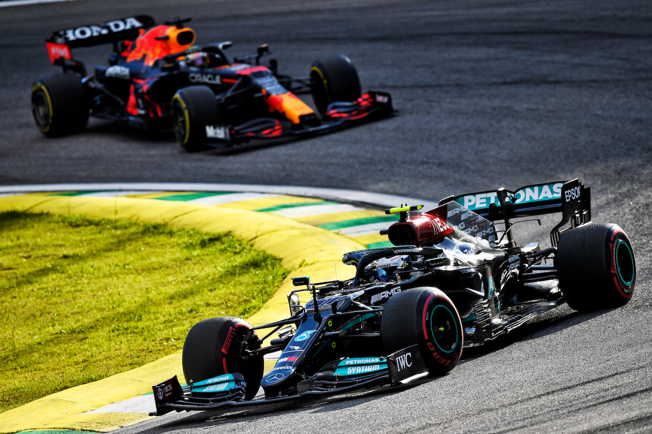 GP SAN PAOLO, Valtteri Bottas (FIN) Mercedes AMG F1 W12.
13.11.2021. Formula 1 World Championship, Rd 19, Brazilian Grand Prix, Sao Paulo, Brazil, Sprint Gara Day.
- www.xpbimages.com, EMail: requests@xpbimages.com © Copyright: Carezzevoli / XPB Images