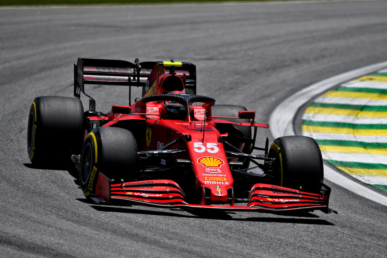 GP SAN PAOLO, Carlos Sainz Jr (ESP) Ferrari SF-21.
13.11.2021. Formula 1 World Championship, Rd 19, Brazilian Grand Prix, Sao Paulo, Brazil, Sprint Gara Day.
- www.xpbimages.com, EMail: requests@xpbimages.com © Copyright: Carezzevoli / XPB Images